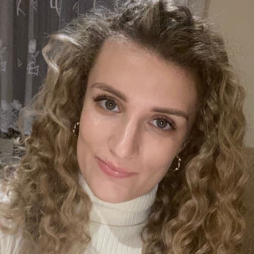 Położna Dominika Mika