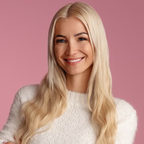 Położna Martyna Mroczek