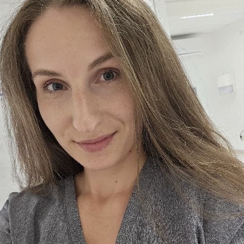 Położna Weronika Mazur